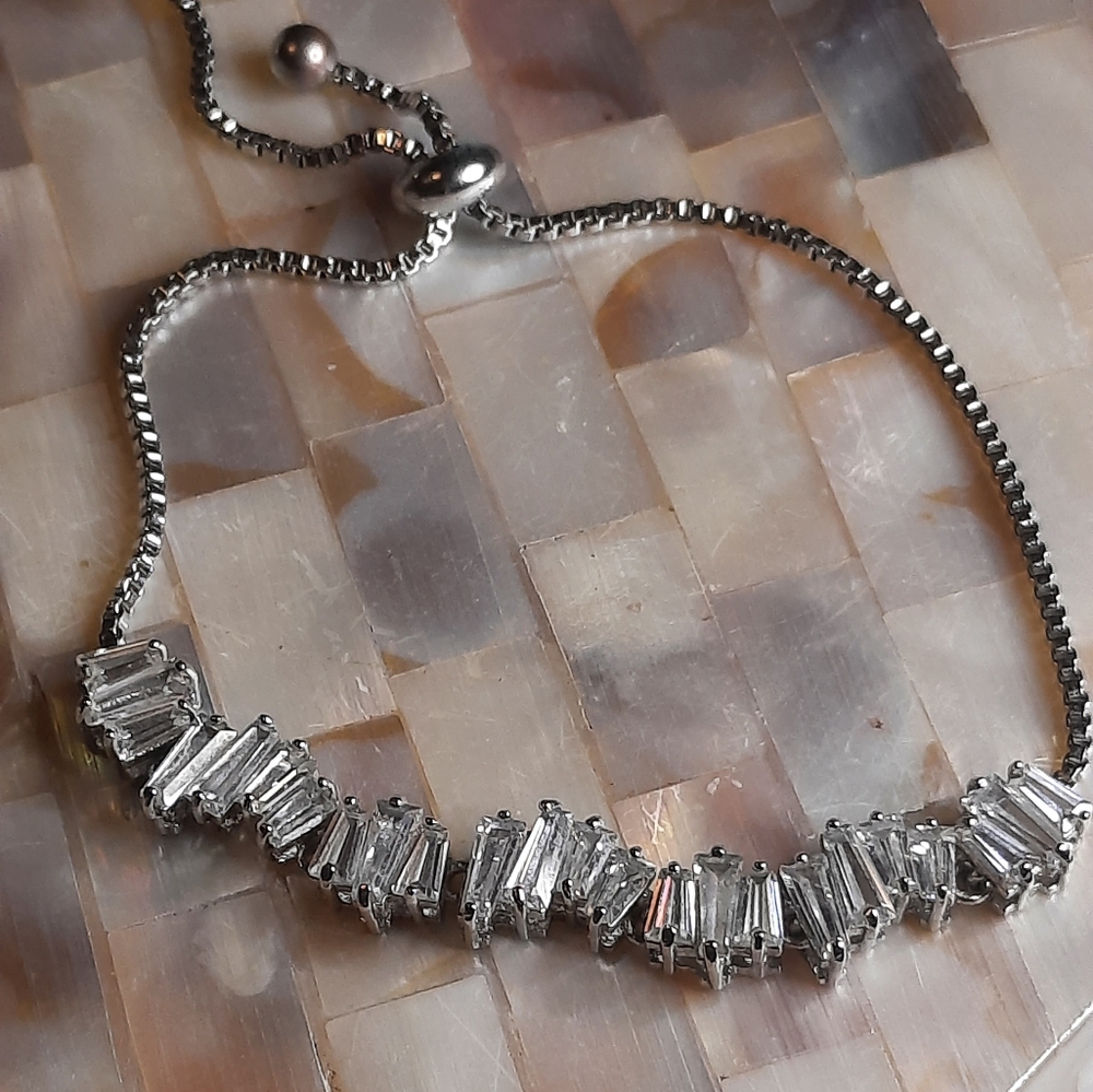 Silver tone bracelet